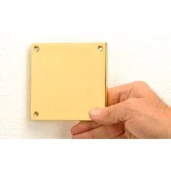 Square Sign With Plain Edge Detail