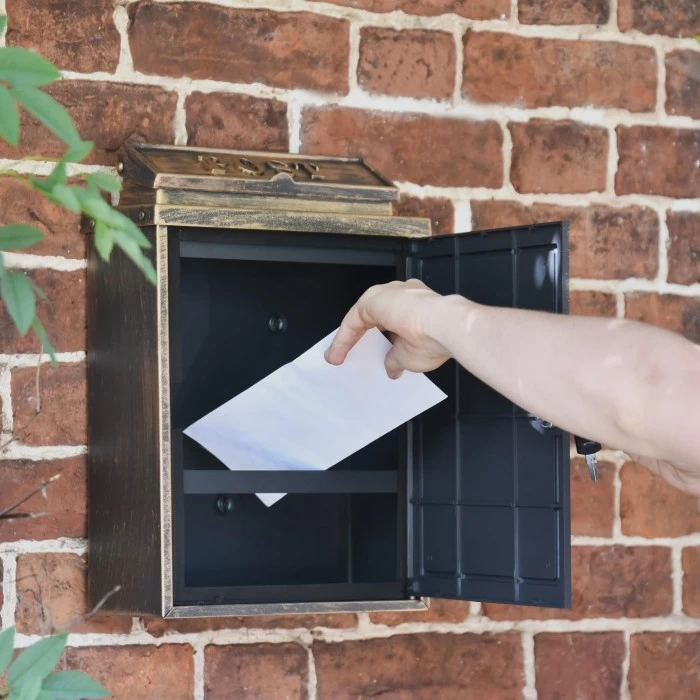 Antique "Oxford Rose" Wall Mounted Post Box 7 Antique "Oxford Rose" Wall Mounted Post Box - Image 5