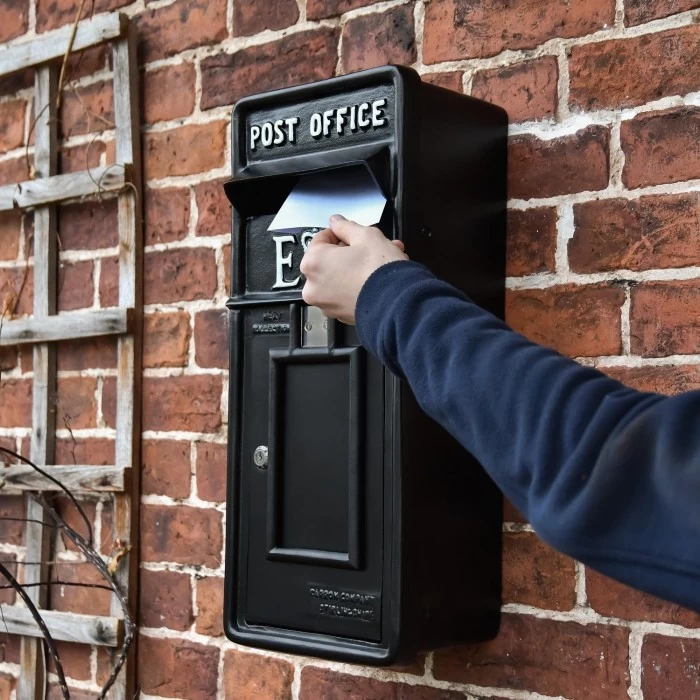 "Original Reproduction" Black Elizabeth Regina Slim Post Box 9 "Original Reproduction" Black Elizabeth Regina Slim Post Box - Image 7