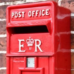 "Original Reproduction" Red Elizabeth Regina Slim Post Box -House Sign Discount Store lb1017 r s 10