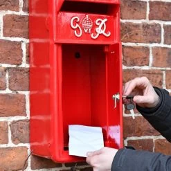 "Redford Keep" Slim King George Post Box 17 "Redford Keep" Slim King George Post Box -House Sign Discount Store lb1027 r s 5