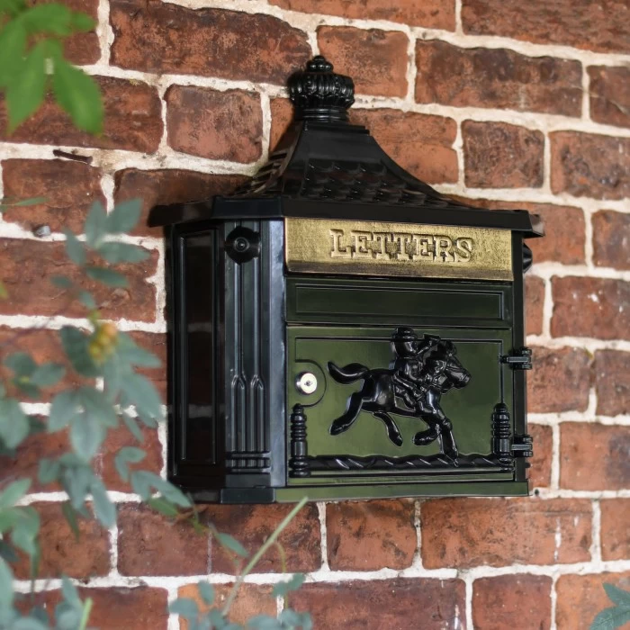 “Midnight" Black Huntington Wall Mounted Post Box 5 “Midnight" Black Huntington Wall Mounted Post Box - Image 3