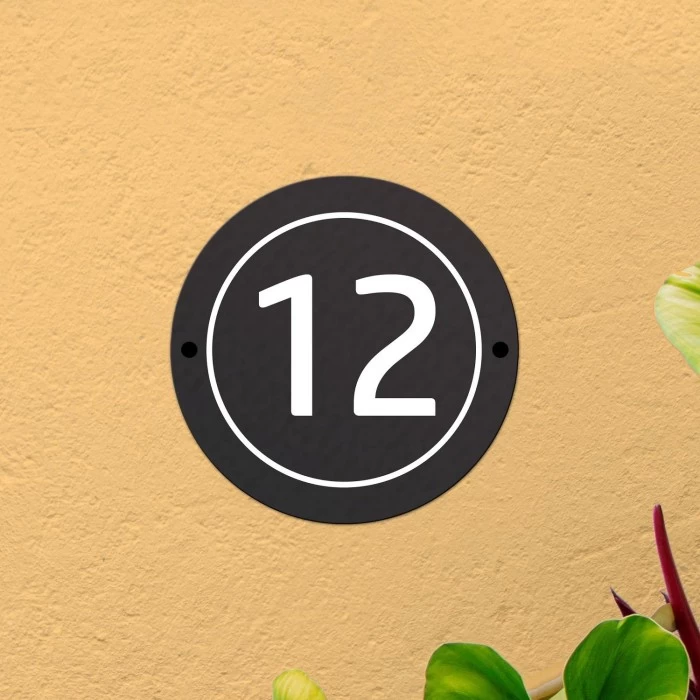 Modern Circular House Number Sign 4 Modern Circular House Number Sign - Image 2