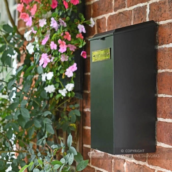 Medium "Pevensey Square” Newspaper And Parcel Holder 7 Medium "Pevensey Square” Newspaper And Parcel Holder - Image 5